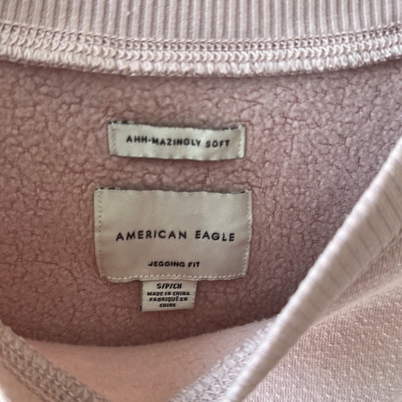 American Eagle Outfitters Sweatshirt - Picture 5 of 7